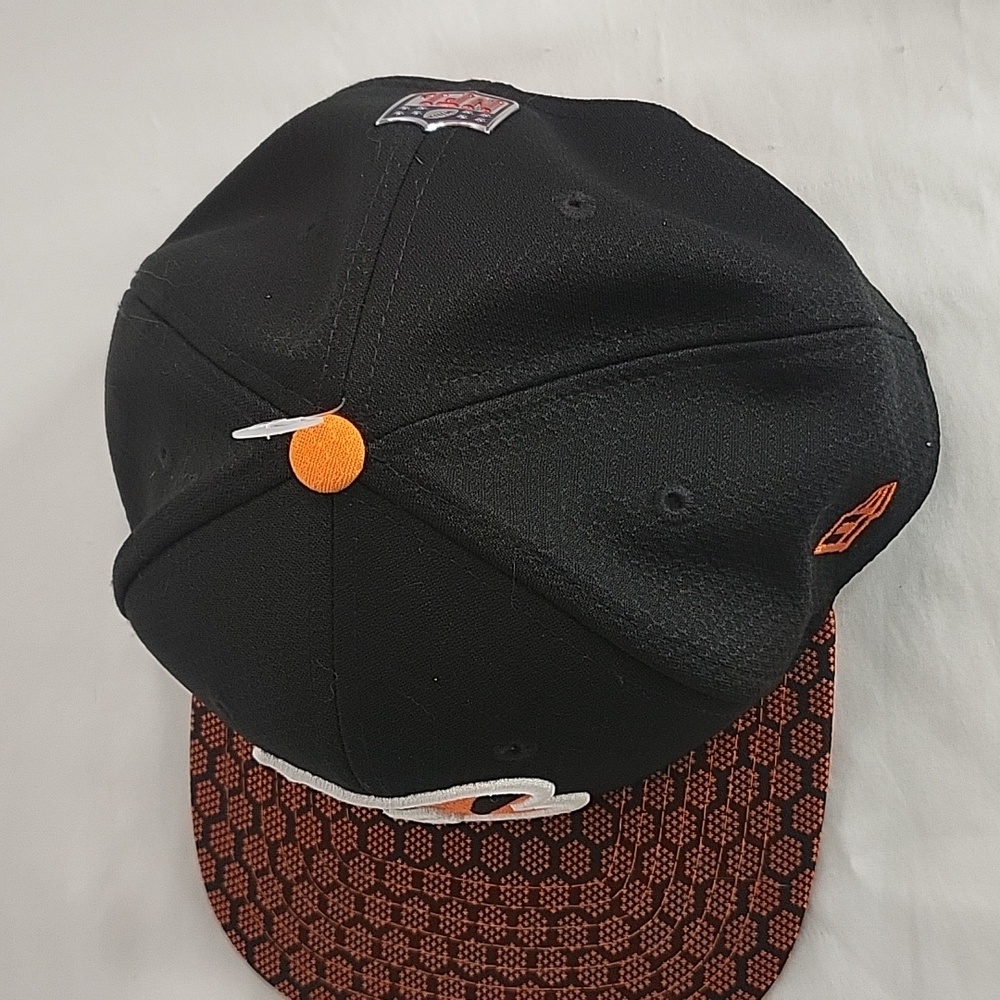 Hat - Picture 5 of 8